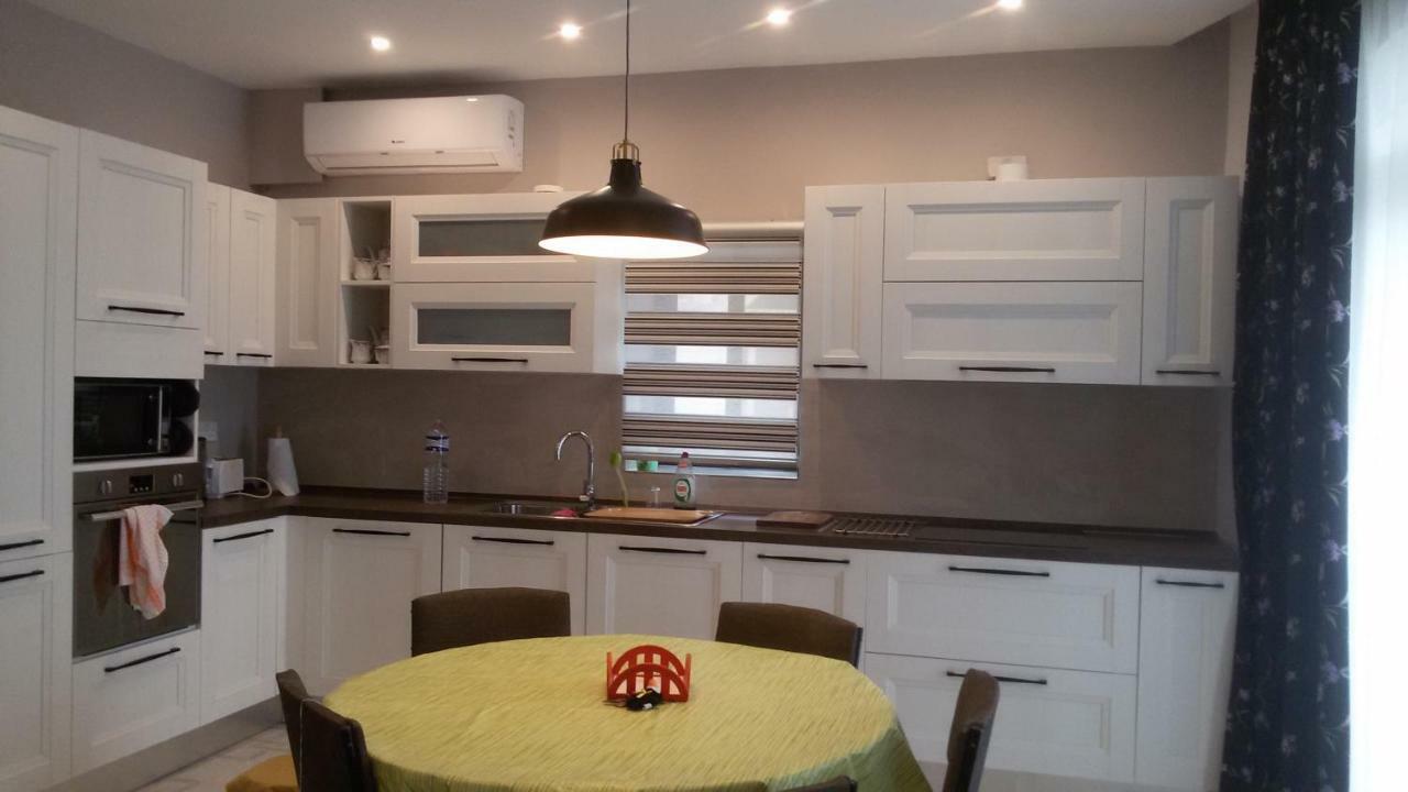 Merhba Apt 3 Marsalforn Luaran gambar