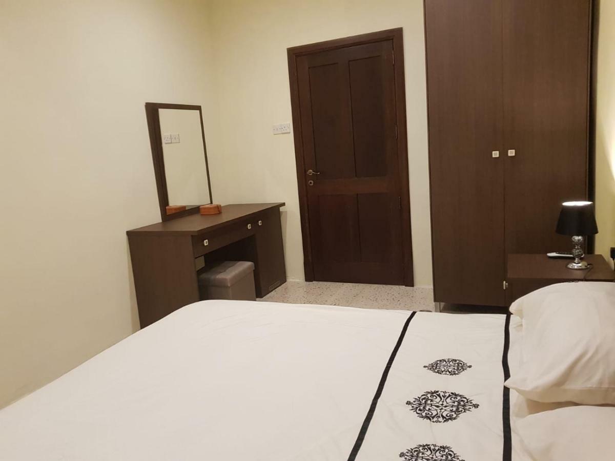 Merhba Apt 3 Marsalforn Luaran gambar