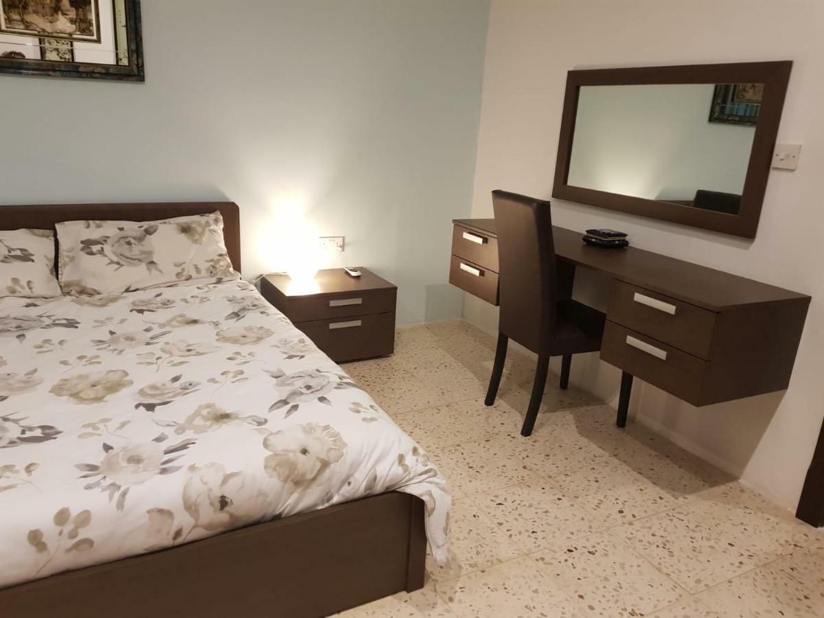 Merhba Apt 3 Marsalforn Luaran gambar